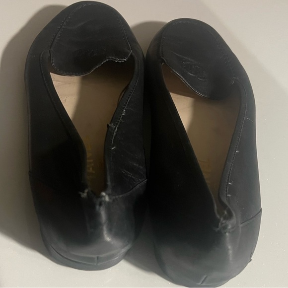 Chanel Shoes - Picture 4 of 4